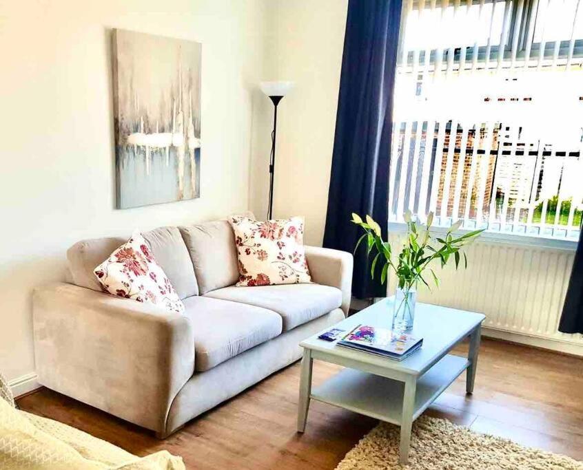 Coniston House Lancaster 3 Bedrooms Parking And Garden Ngoại thất bức ảnh