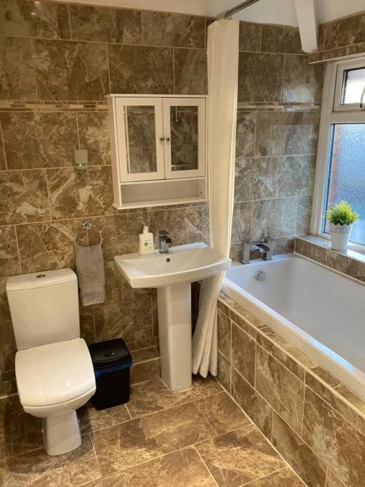 Coniston House Lancaster 3 Bedrooms Parking And Garden Ngoại thất bức ảnh